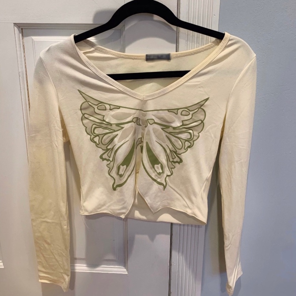 Butterfly long sleeve shirt